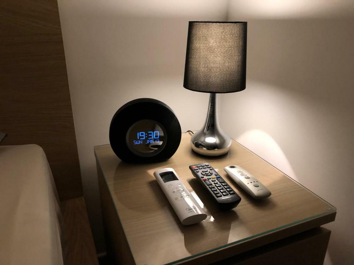 Kennedy Deluxe Suites Nicosia Ngoại thất bức ảnh