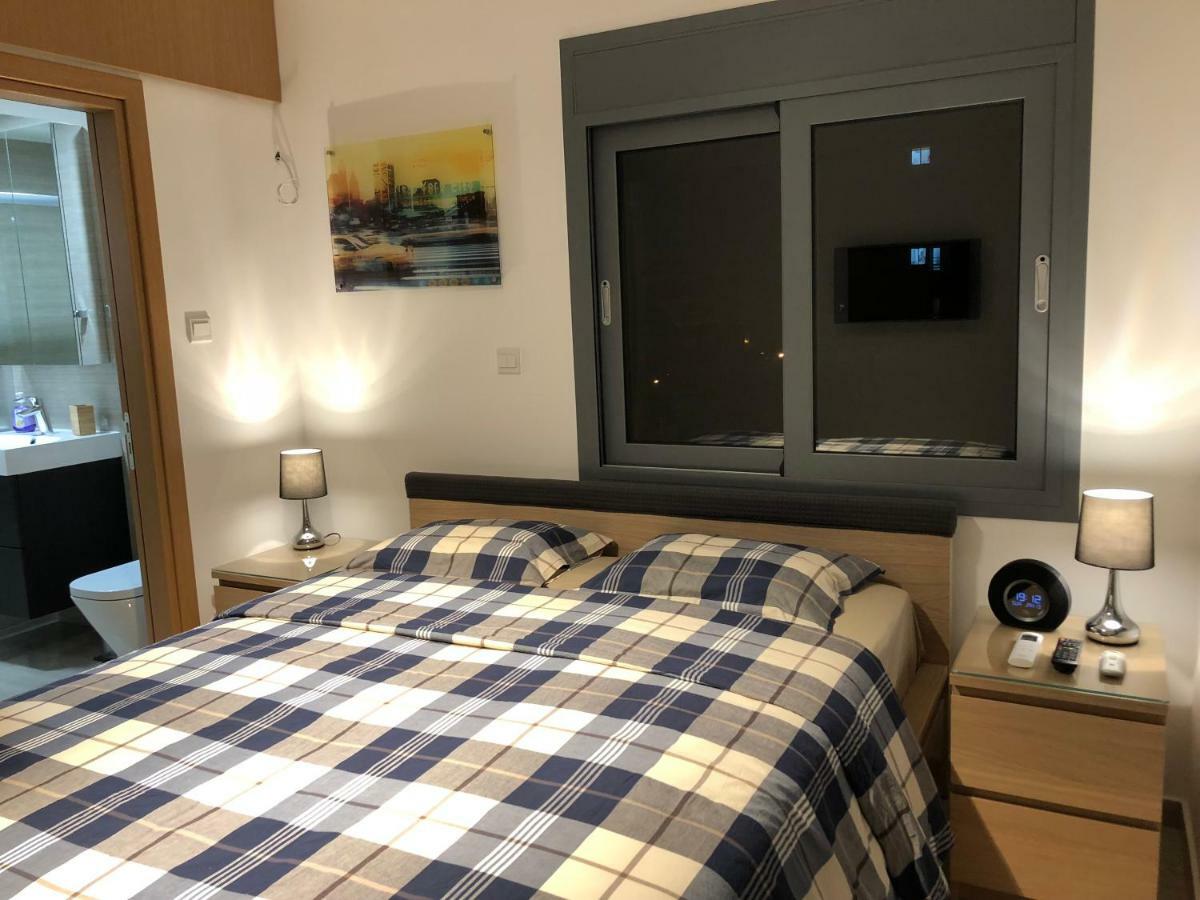 Kennedy Deluxe Suites Nicosia Ngoại thất bức ảnh