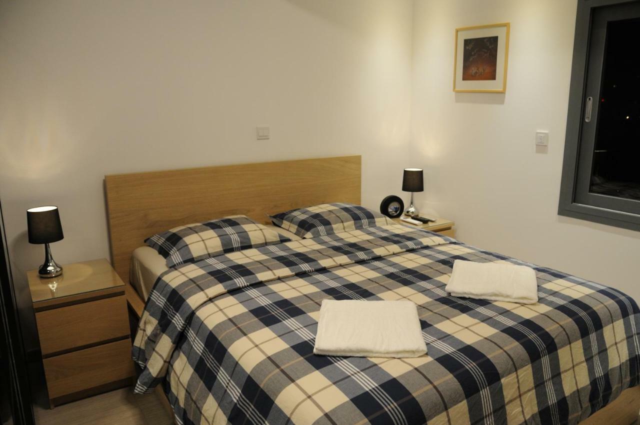 Kennedy Deluxe Suites Nicosia Ngoại thất bức ảnh