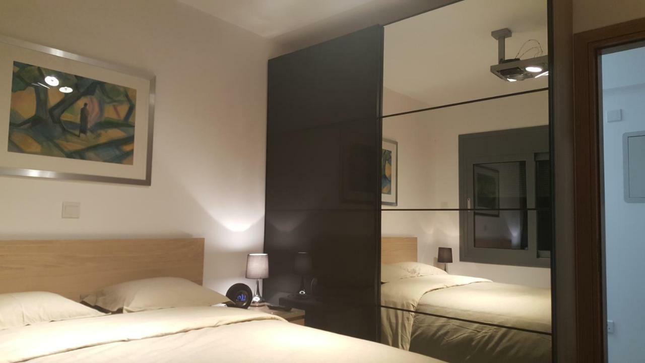 Kennedy Deluxe Suites Nicosia Ngoại thất bức ảnh
